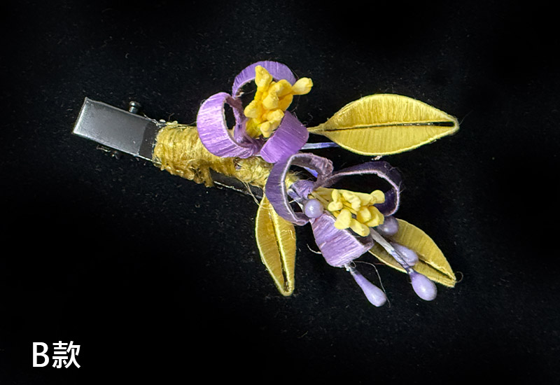 傳統紅春仔花(玫瑰叢)夾胸針髮梳 傳統紅春仔花(玫瑰叢)夾胸針髮梳