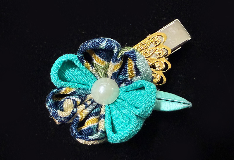 細工纏花單花髮夾 細工纏花單花髮夾