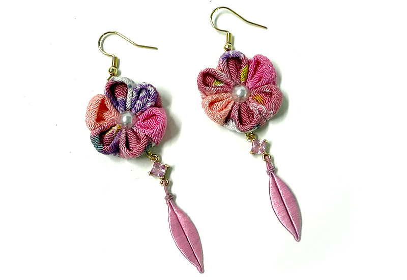 細工纏花小耳飾 細工纏花小耳飾