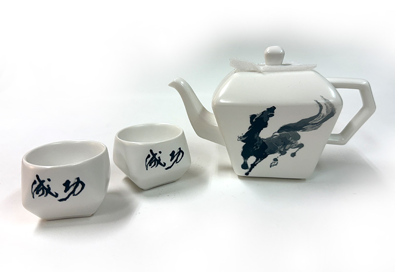 H6-馬到成功天燈茶具組(一壺二杯) H6-馬到成功天燈茶具組(一壺二杯)